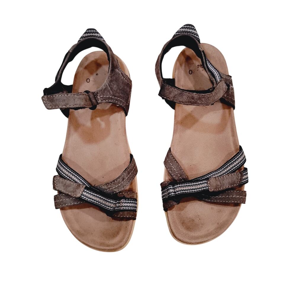 Women's Earth Origins 7 M Blue White Gray Strappy Hook and Loop Suede Sandals